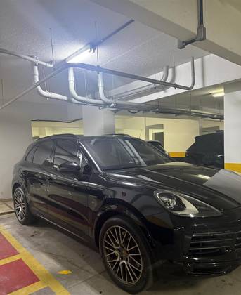 PORSCHE CAYENNE 3.0 V6 E-HYBRID PLATINUM EDITION AWD TIPTRONIC S